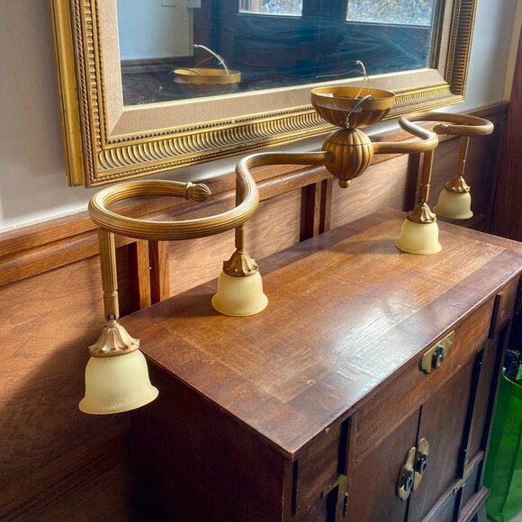 Vintage Traditional Style Flush Mount Track Light Fixture - Picture 3 of 9